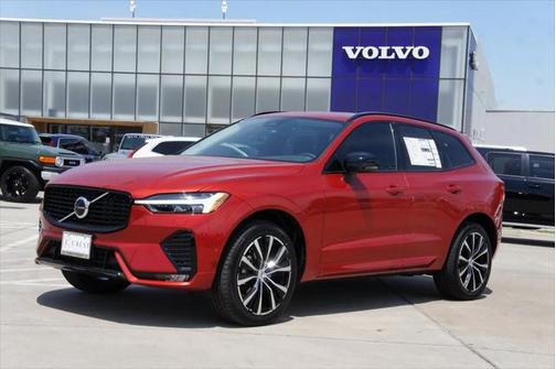 2025 Volvo XC60 B5 Plus