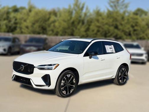 Crystal White 2027 Volvo XC60 Plus