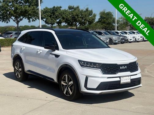 Glacial White Pearl 2022 Kia Sorento S