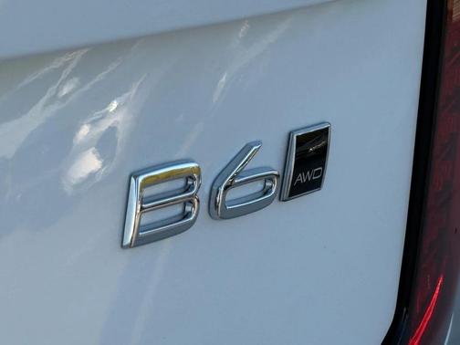 2026 Volvo XC90 B6 Plus 7-Seater