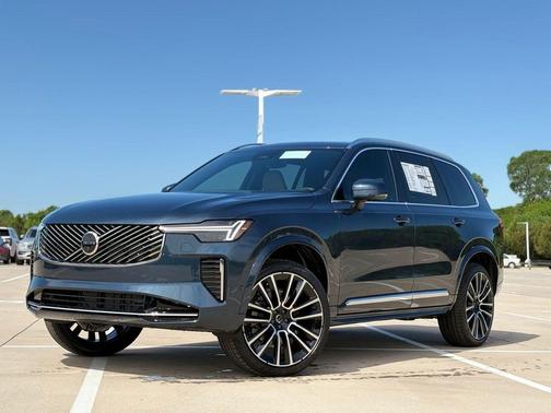 Denim Blue 2026 Volvo XC90 B6 Plus 7-Seater