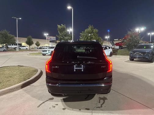 2025 Volvo XC90 B6 Plus 7-Seater