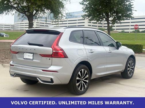 Silver Dawn Metallic 2025 Volvo XC60 B5 AWD