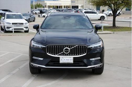 2022 Volvo XC60 B5 Inscription