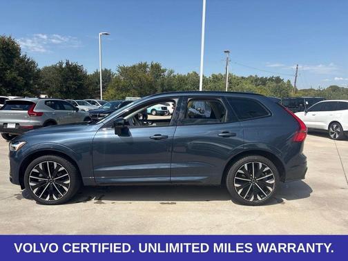 Denim Blue Metallic 2026 Volvo XC60 B5 Ultra