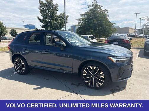 Denim Blue Metallic 2026 Volvo XC60 B5 Ultra