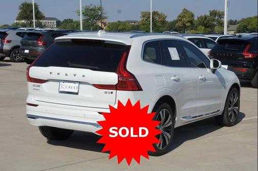 2023 Volvo XC60 B5 Plus Bright Theme