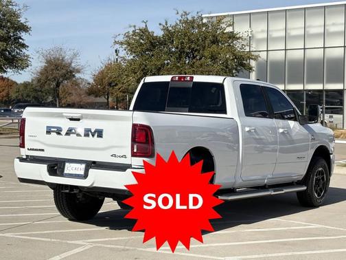 2025 RAM 2500 Laramie  HO Turbo Diesel Level 1 Equipment