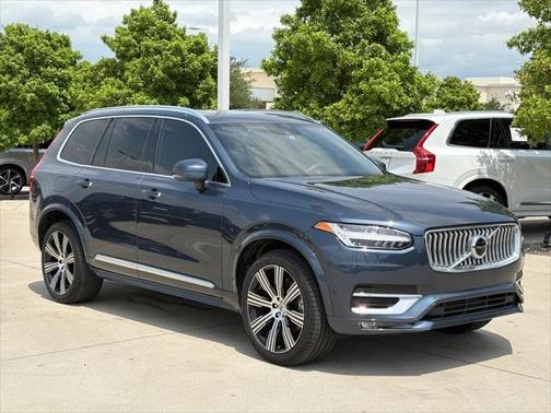 2022 Volvo XC90 T6 Inscription