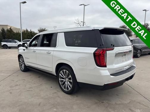 2022 GMC Yukon XL Denali