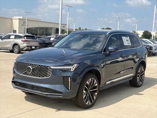 2025 Volvo XC90 Plug-In Hybrid T8 (2025.5) Plus 7-Seater