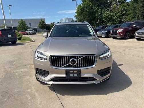 2023 Volvo XC90 B5 Core