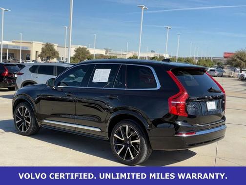 2023 Volvo XC90 B5 Plus
