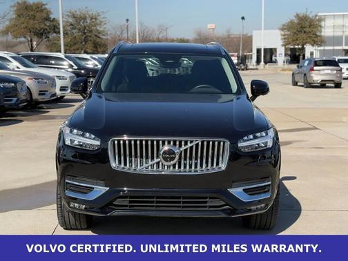 2023 Volvo XC90 B5 Plus