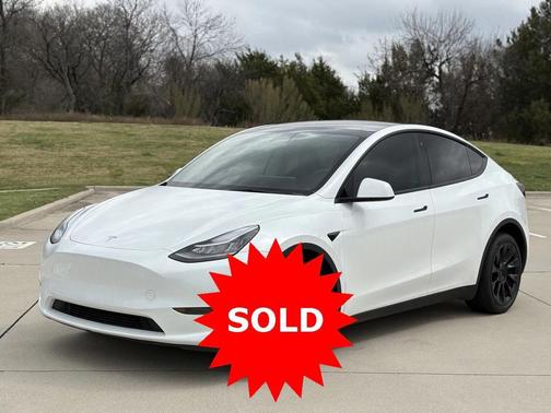 2023 Tesla Model Y Long Range