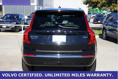 2025 Volvo XC90 B6 Plus 7-Seater