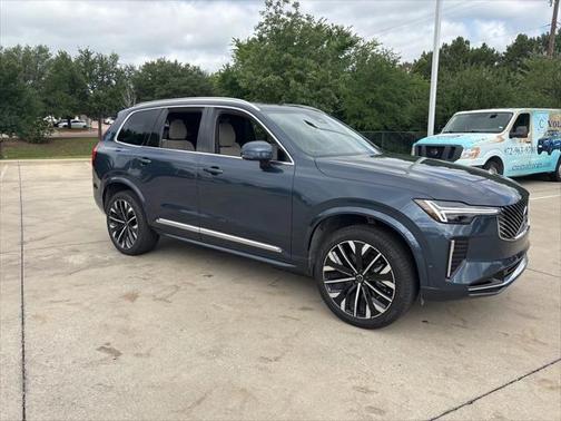 2025 Volvo XC90 B6 Plus 6-Seater