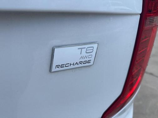 2022 Volvo XC90 Recharge Plug-In Hybrid T8 Inscription Expression 6 Passenger