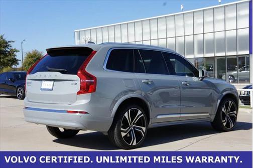 2025 Volvo XC90 B6 Ultra 7-Seater