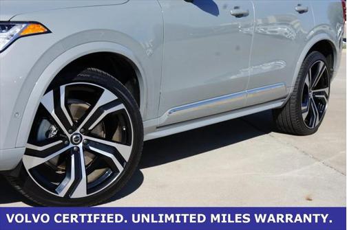 2025 Volvo XC90 B6 Ultra 7-Seater