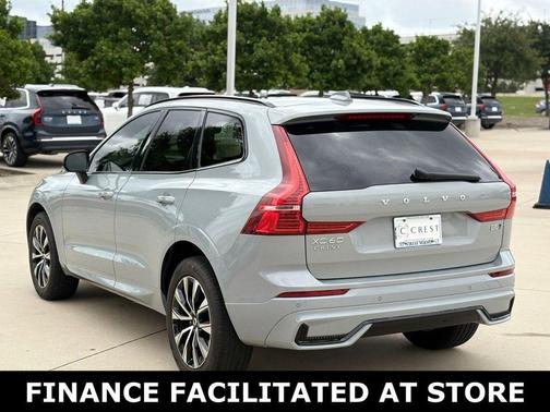 Vapour Grey Metallic 2025 Volvo XC60 B5 AWD