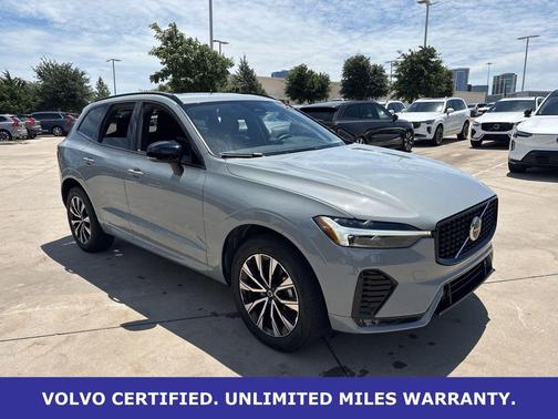 Vapour Grey Metallic 2025 Volvo XC60 B5 AWD