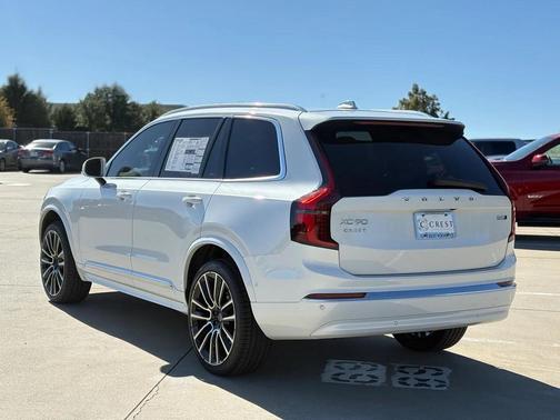 2026 Volvo XC90 B5 Ultra 6-Seater