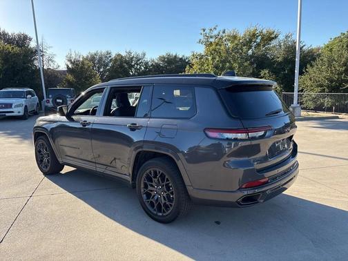 2025 Jeep Grand Cherokee L Summit
