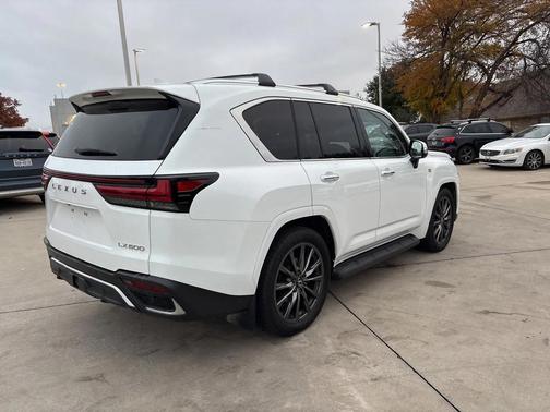 2024 Lexus LX 600 F SPORT