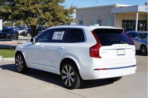 2025 Volvo XC90 B6 Ultra 6-Seater