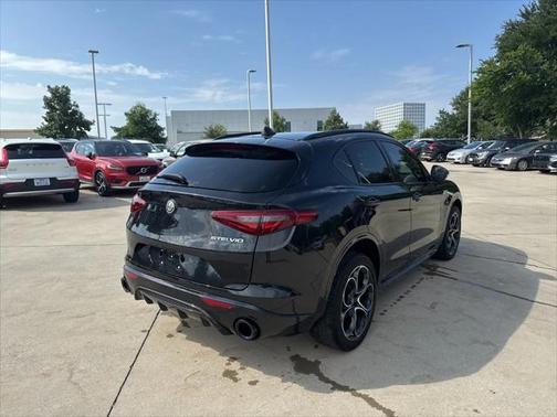 2022 Alfa Romeo Stelvio Veloce