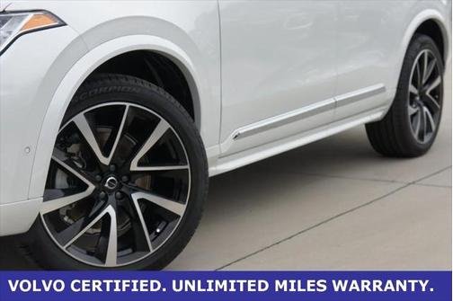2025 Volvo XC90 B6 Plus 7-Seater