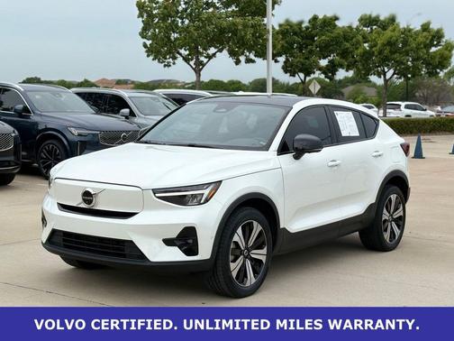Crystal White Metallic 2023 Volvo C40 Recharge Pure Electric Twin Plus