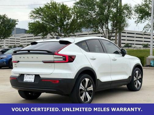 Crystal White Metallic 2023 Volvo C40 Recharge Pure Electric Twin Plus