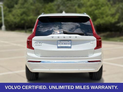 Crystal White Metallic 2024 Volvo XC90 Recharge Plug-In Hybrid Ultimate