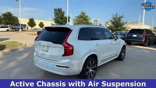 Crystal White Metallic 2024 Volvo XC90 Recharge Plug-In Hybrid Ultimate