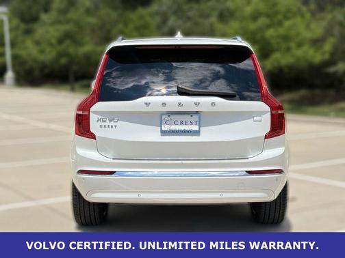 Crystal White Metallic 2024 Volvo XC90 Recharge Plug-In Hybrid Ultimate