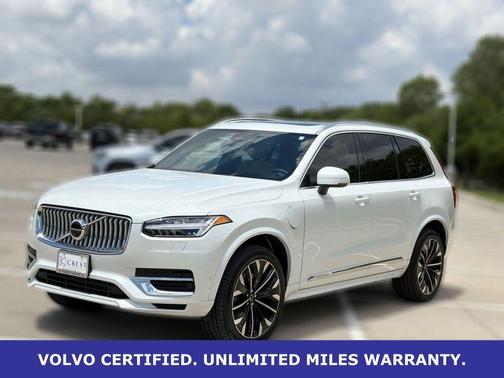 Crystal White Metallic 2024 Volvo XC90 Recharge Plug-In Hybrid Ultimate