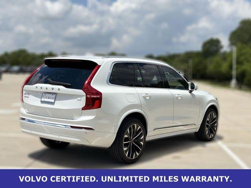 Crystal White Metallic 2024 Volvo XC90 Recharge Plug-In Hybrid Ultimate
