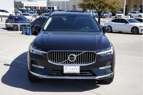 2022 Volvo XC60 B5 Inscription