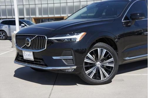 2022 Volvo XC60 B5 Inscription
