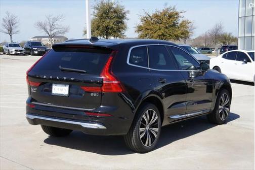 2022 Volvo XC60 B5 Inscription