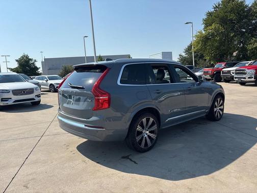 2023 Volvo XC90 B6 AWD Ultimate