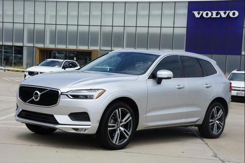 2021 Volvo XC60 T5 Momentum