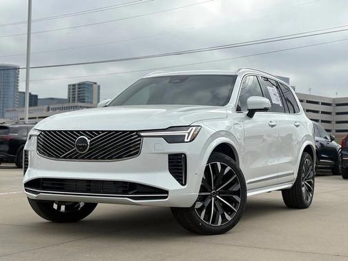 Crystal White 2026 Volvo XC90 Plug-In Hybrid T8 Plus 7-Seater