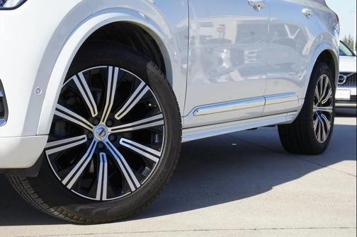 2023 Volvo XC90 B6 Plus 7-Seater