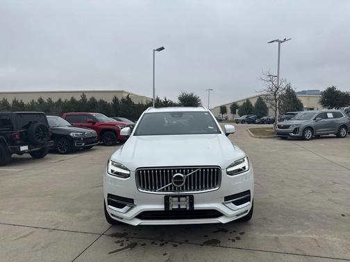 2023 Volvo XC90 B6 Plus 7-Seater