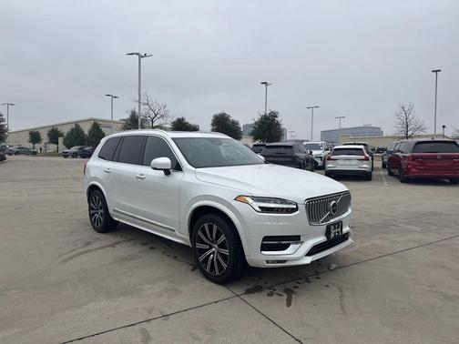 2023 Volvo XC90 B6 Plus 7-Seater