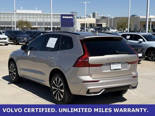 2025 Volvo XC60 B5 Plus