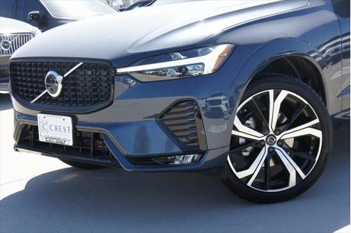 2025 Volvo XC60 B5 Ultra